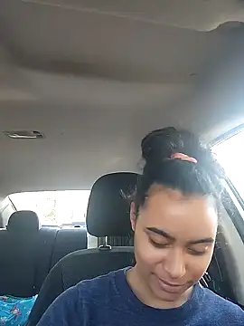 Snapshot of cinnaminnie chatting on 2, 1, 2025 cinnaminnie online show from 2, 1, 2025