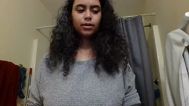 Snapshot of cinnaminnie chatting on 16, 1, 2025 cinnaminnie online show from 16, 1, 2025