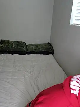 Snapshot of cinnaminnie chatting on 13, 1, 2026 cinnaminnie online show from 13, 1, 2026