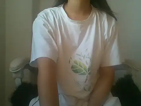 PARI MAI online show from 7, 11, 2025