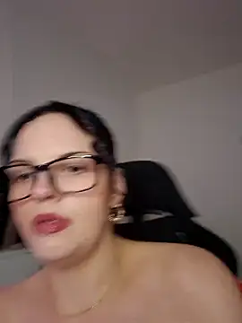 Jujuicy 97 online show from 15, 12, 2025