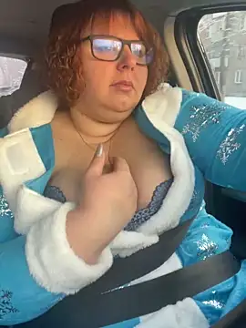 Snapshot of Tania-myr87_ZD chatting on 25, 12, 2024 Tania-myr87 ZD online show from 25, 12, 2024