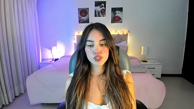 Snapshot of _Charlotte_evans_1 chatting on 7, 11, 2025 Charlotte evans 1 online show from 7, 11, 2025