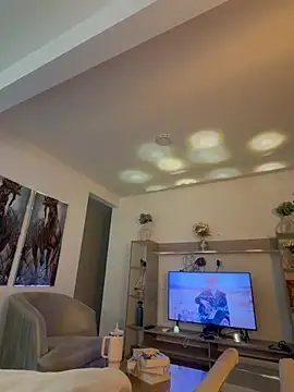 Jessie-pradoo online show from 16, 5, 2026