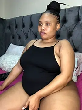 Anaelle24 online show from 5, 6, 2026