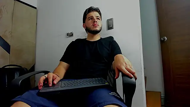 danielclarton1 online show from 10, 10, 2025