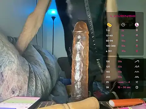 kikiwonderbar online show from 19, 6, 2026