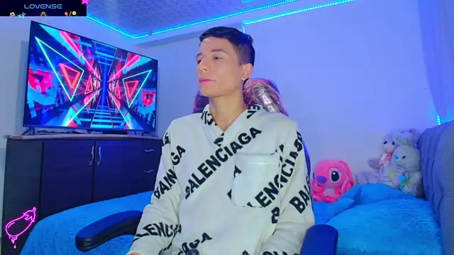 bryamer 19 online show from 4, 1, 2025