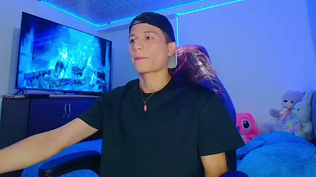 bryamer 19 online show from 6, 1, 2025