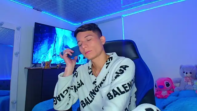 bryamer 19 online show from 24, 1, 2025