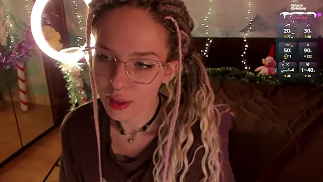 Natural pussy online show from 28, 12, 2024