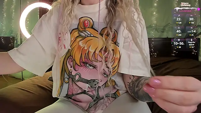 Natural pussy online show from 9, 1, 2025