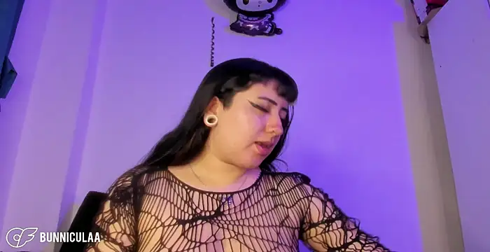 larissa01  online show from 14, 3, 2026