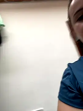 Snapshot of Im_Amelia chatting on 6, 11, 2025 Im Amelia online show from 6, 11, 2025