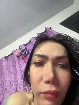 hellendollxxx online show from 18, 4, 2026