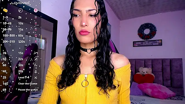 Snapshot of Lanna_hott_ chatting on 6, 6, 2026 Lanna hott online show from 6, 6, 2026