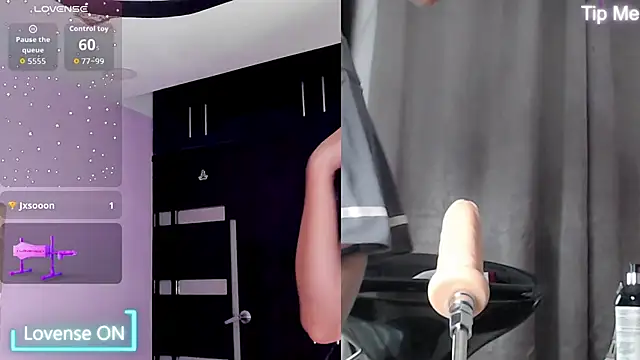 SaraRoy  online show from 29, 9, 2025