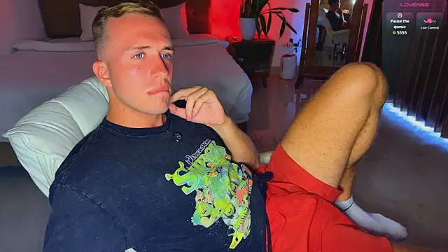 tommy cumfinger online show from 10, 3, 2026