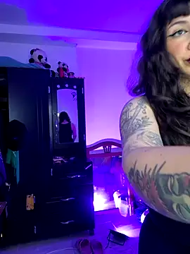 Aria Bennett21 online show from 31, 5, 2026