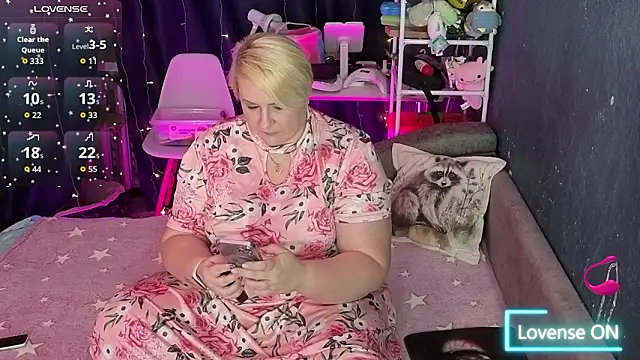 CuteHanna online show from 14, 2, 2026