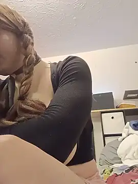 sissytrapdolly24 online show from 20, 7, 2026