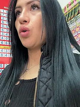 Sara luna  online show from 14, 3, 2025