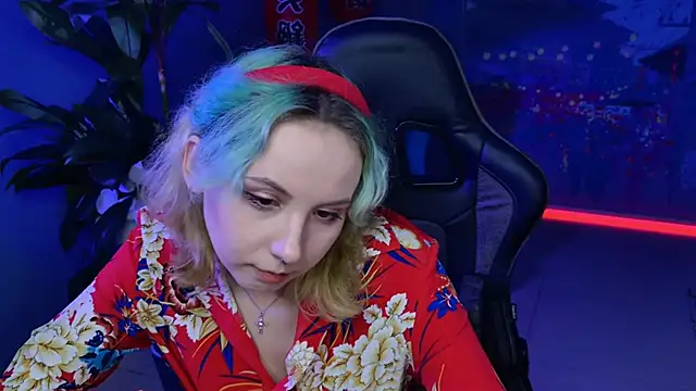 Snapshot of JasmineMilko chatting on 6, 1, 2025 JasmineMilko online show from 6, 1, 2025