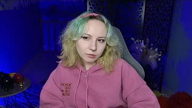 Snapshot of JasmineMilko chatting on 9, 1, 2025 JasmineMilko online show from 9, 1, 2025