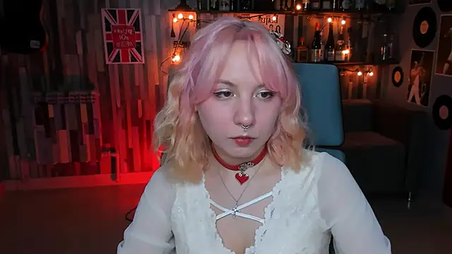 Snapshot of JasmineMilko chatting on 22, 1, 2025 JasmineMilko online show from 22, 1, 2025