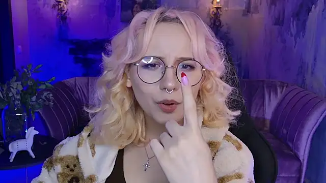 Snapshot of JasmineMilko chatting on 18, 2, 2025 JasmineMilko online show from 18, 2, 2025