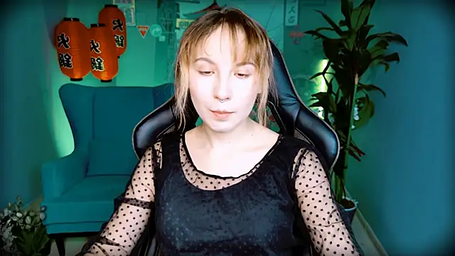Snapshot of JasmineMilko chatting on 14, 10, 2025 JasmineMilko online show from 14, 10, 2025
