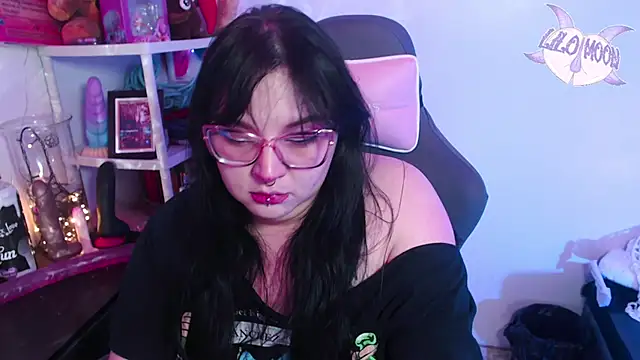 LiloMoon69 online show from 9, 1, 2025