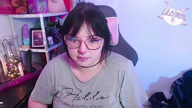 LiloMoon69 online show from 13, 1, 2025