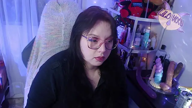 LiloMoon69 online show from 7, 3, 2025