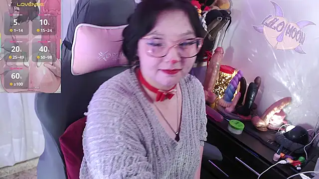 LiloMoon69 online show from 1, 10, 2025