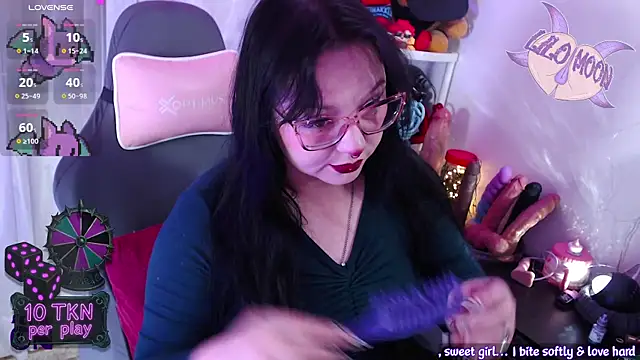 LiloMoon69 online show from 21, 11, 2025