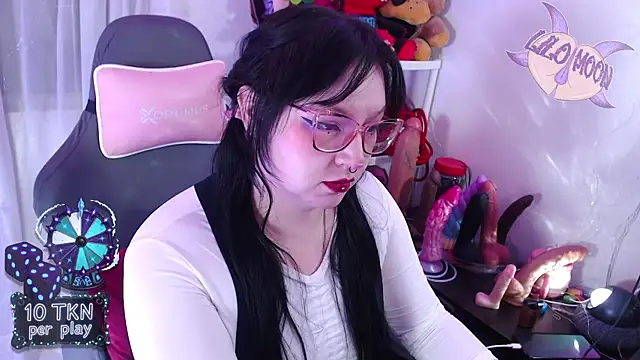 LiloMoon69 online show from 9, 1, 2026