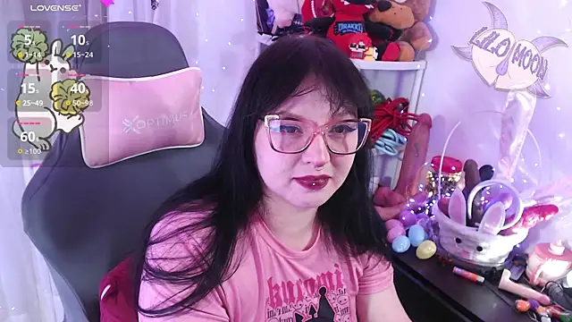 LiloMoon69 online show from 3, 4, 2026