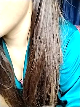 sexylaya2 online show from 12, 4, 2026