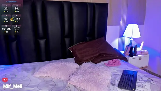 Milf meli online show from 7, 11, 2025