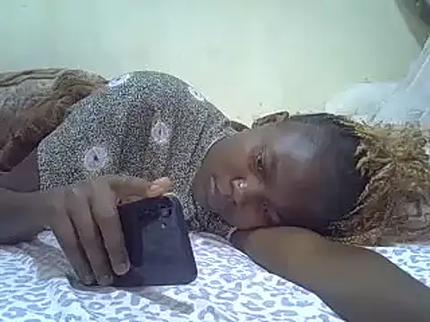 pretty vivy online show from 23, 3, 2025