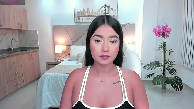 amelie jhons online show from 17, 5, 2026