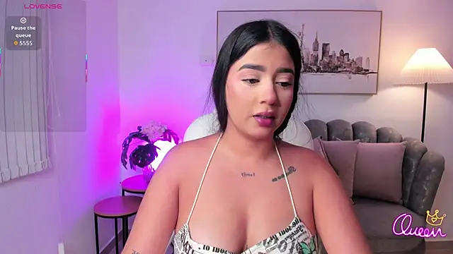 Snapshot of amelie_jhons chatting on 10, 7, 2026 amelie jhons online show from 10, 7, 2026