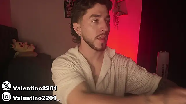 Snapshot of Valentino_Xander chatting on 11, 3, 2025 Valentino Xander online show from 11, 3, 2025