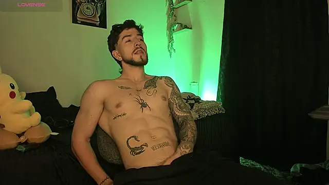 Snapshot of Valentino_Xander chatting on 22, 3, 2025 Valentino Xander online show from 22, 3, 2025