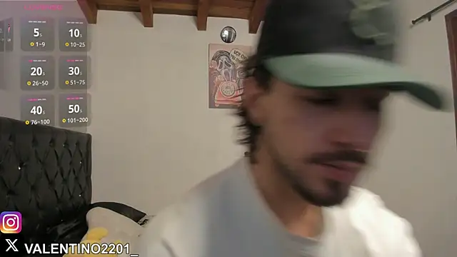 Snapshot of Valentino_Xander chatting on 16, 10, 2025 Valentino Xander online show from 16, 10, 2025