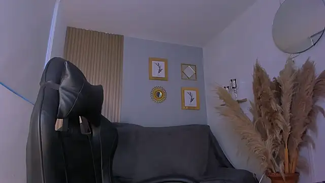 NatyFerrer  online show from 31, 10, 2025