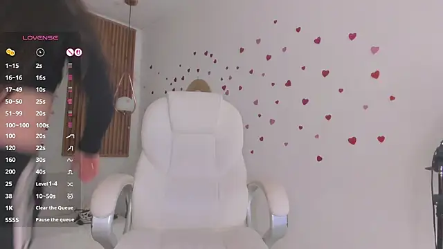 TiffanyWright online show from 26, 3, 2026