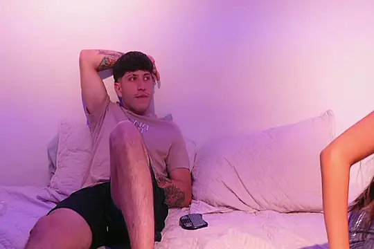 Snapshot of Nicky_and_Blake chatting on 31, 1, 2025 Nicky and Blake online show from 31, 1, 2025