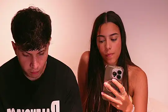 Snapshot of Nicky_and_Blake chatting on 8, 2, 2025 Nicky and Blake online show from 8, 2, 2025